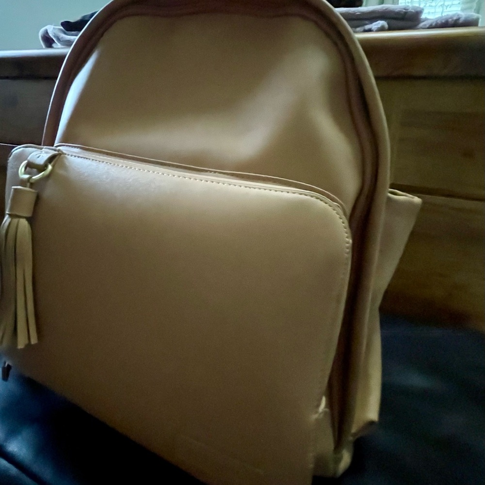 Quilted Tan Backpack - Picture 5 of 7